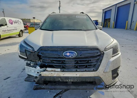 2023 Subaru Forester Premium из США, поврежденный, VIN JF2SKADC1PH461069